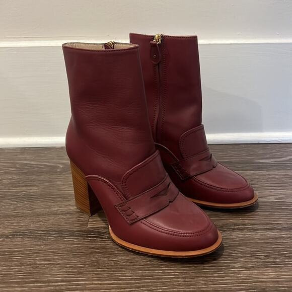 Loewe Leather Burgundy Chelsea Boots size 37‎